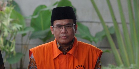KPK Perpanjang Masa Penahanan Taufik Kurniawan hingga 3 Maret 2019