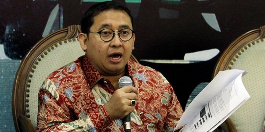 Fadli Zon Nilai Indonesia Raya Tak Perlu Dinyanyikan Sebelum Film Diputar di Bioskop