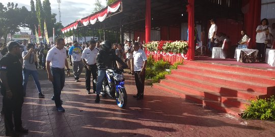 Buka Road Safety Festival, Gubenur Papua Barat Tiru Jokowi saat Asian Games