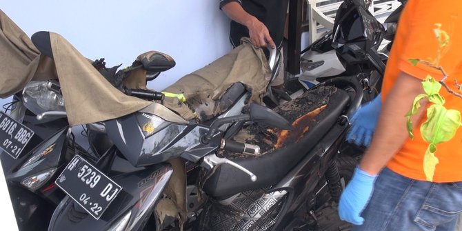 Terjadi Lagi Teror di Semarang, Tiga Unit Motor Warga Dibakar