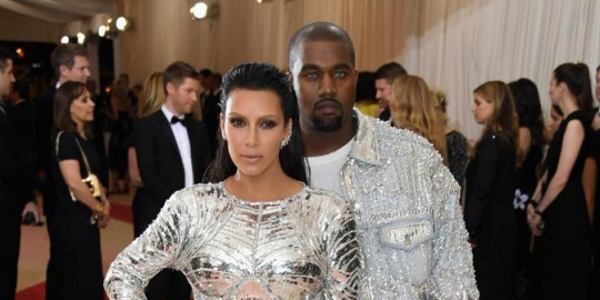 Kanye West Jadi Korban Keusilan Kim Kardashian