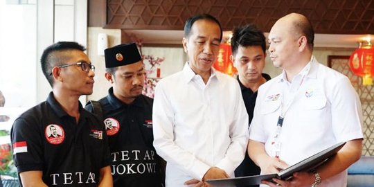 Fadli Zon Nilai Jokowi Grasak Grusuk Sebut Propaganda Rusia, Bisa Berbahaya