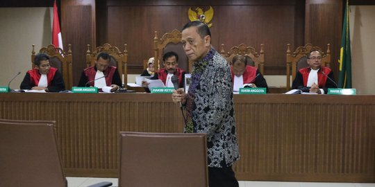 Perantara Suap Amin Santono Divonis 4 Tahun Penjara