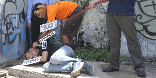 Rekonstruksi Pembunuhan Sadis Anak Punk di Pamulang