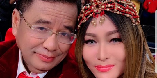 Foto Bareng Inul Daratista, Hotman Paris Disebut Cantik