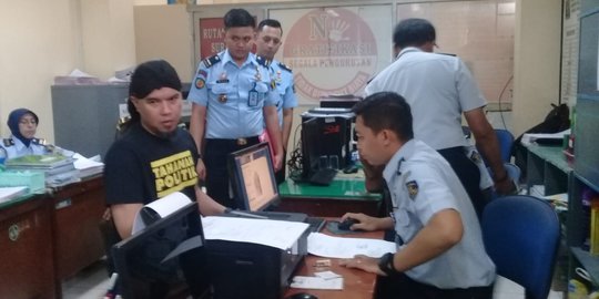 Alasan Gerindra Minta Ahmad Dhani Tak Ditahan di Rutan Medaeng Surabaya