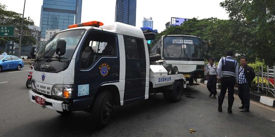 Atur Lalu Lintas di Joglo, Anggota Dishub DKI Diancam Dibunuh