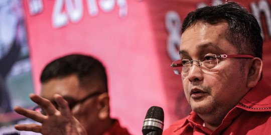 DPR Larang Panel Ahli Bertemu Calon Hakim MK Hingga 12 Maret 2019