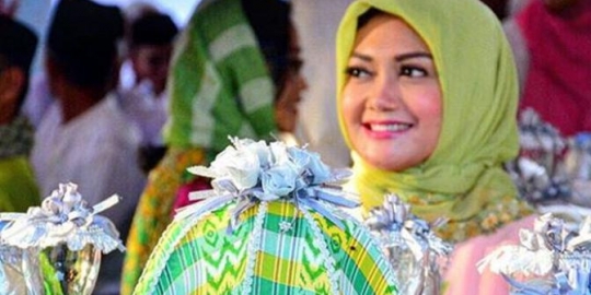 11 Potret Penampilan Terbaru Bella Saphira Istri Jenderal Tni Merdeka Com