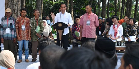 Jokowi: Dulu Hutan Sosial Dibagikan ke yang Gede-Gede, Sekarang untuk Rakyat
