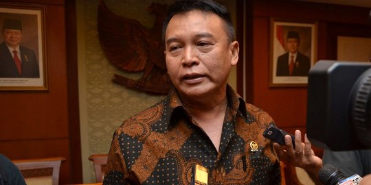 TB Hasanuddin Minta Kader PDIP Kerja Keras Menangkan Jokowi-Ma'ruf di Bogor