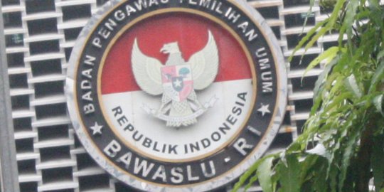 Bawaslu Yogyakarta Tertibkan 2.811 Alat Peraga Kampanye