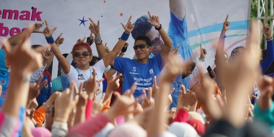 Sandiaga Awali Kegiatan Kampanye di Brebes dengan Senam Bareng Warga