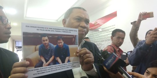 Sespri Gubernur Papua Minta Pemeriksaan Penganiayaan Penyidik KPK Ditunda