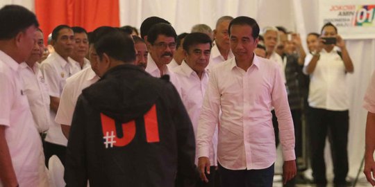 Ditanya Persiapan Debat Kedua, Jokowi Bilang 'Tunggu Hari Minggu'