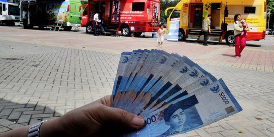 Rupiah Melemah Tipis ke Level Rp 14.090 per USD