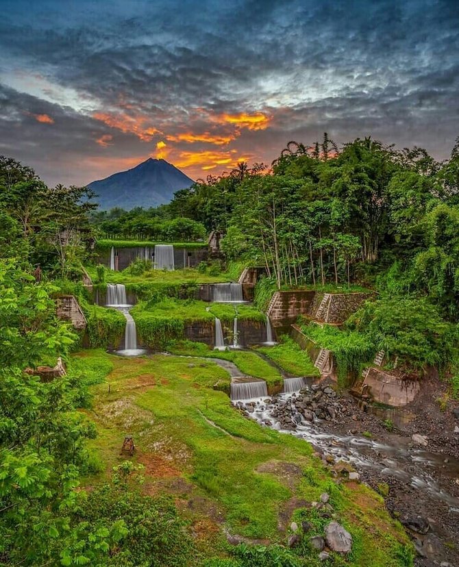 jembatan mangunsuko