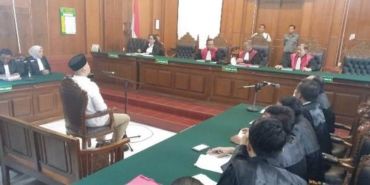 Sidang Eksepsi Ujaran Idiot, Dhani Sebut di Belanda Tidak Ada Pidana UU ITE