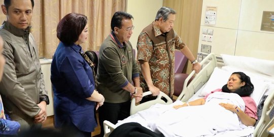 Ibu Ani Yudhoyono Sakit Kanker Darah