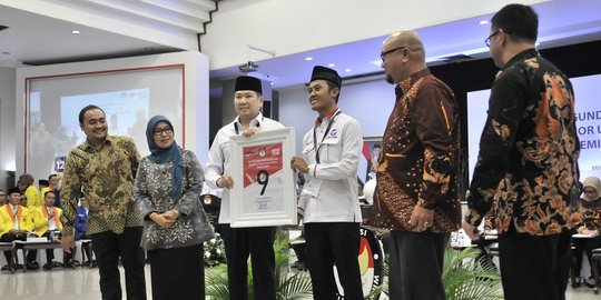 tak hanya amien rais, tokoh muhammadiyah ini terjun ke politik