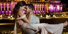 10 Pasangan Selebriti Dunia yang Miliki Kisah Cinta Bak Film Drama Romantis
