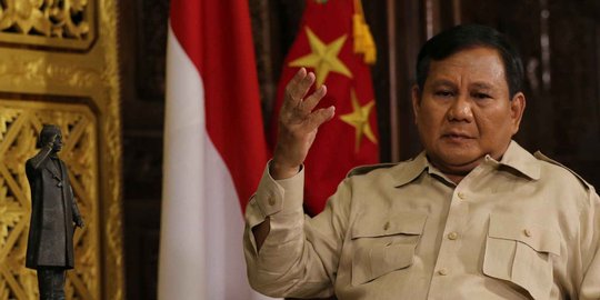 Ekonom Senayan dan Barisan Para Mantan jadi Pembisik Prabowo