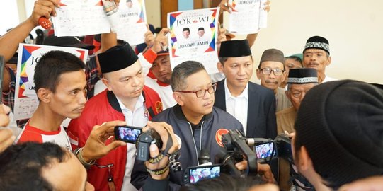 Bekali Relawan ABJ, Sekjen PDIP Bilang Kemenangan Jokowi di Depan Mata