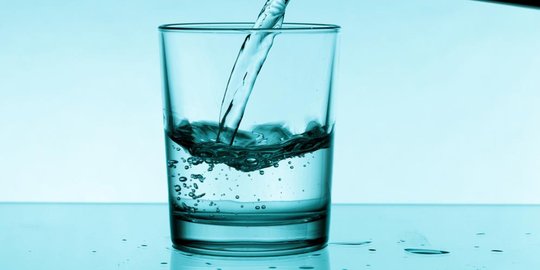 5 minuman yang bikin kulit kering dan 5 yang bikin kulit cantik