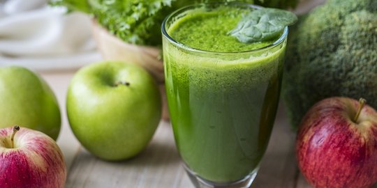 5 minuman yang bikin kulit kering dan 5 yang bikin kulit cantik