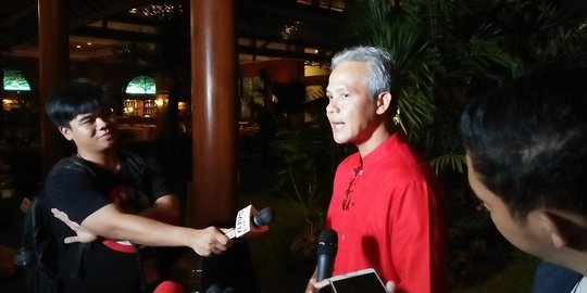 Diperiksa 1,5 Jam, Ganjar Dicecar 20 Pertanyaan Soal Dukungan Jokowi-Ma'aruf di Solo
