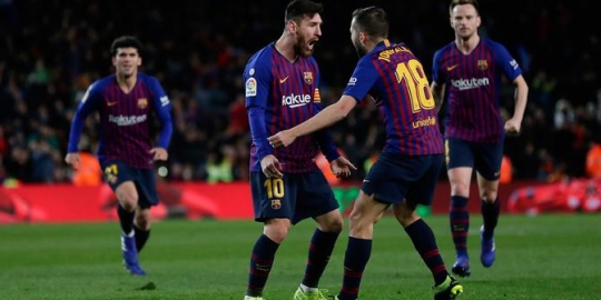 Barcelona vs Real Valladolid: Sergio Gonzales Ingin Messi Duduk di Sofa Saja