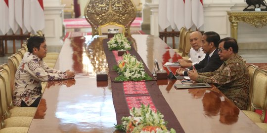 Jokowi Terima Ceo Bukalapak di Istana Merdeka