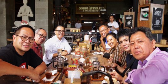 Menteri Rini Borong Oleh-Oleh, Anas Bawa Event BUMN ke Banyuwangi