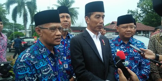 Sambut Industri 4.0, Jokowi Akan Dorong Petani Go Online