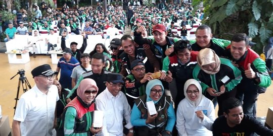 Tak Gunakan Helm, Airin Ditegur Menhub Budi Karya