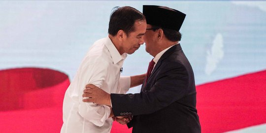 Peluk Hangat Jokowi dan Prabowo Akhiri Debat Pilpres 2019