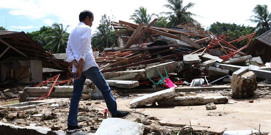 Presiden Jokowi Cek Penanggulangan Pendidikan Korban Bencana di Pandeglang