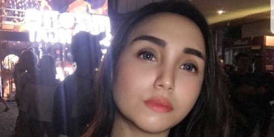 Lihat Penampilan Salmafina yang Kini Tampil Berani dan Seksi