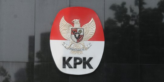 KPK Dalami Kasus Taufik Kurniawan Lewat Ketua Fraksi PAN