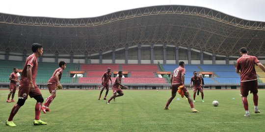 Latihan Persija Jakarta Jelang Menghadapi Tira-Persikabo