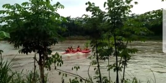 Warga Kediri Hilang di Sungai Brantas, Diduga Tenggelam Saat Memancing