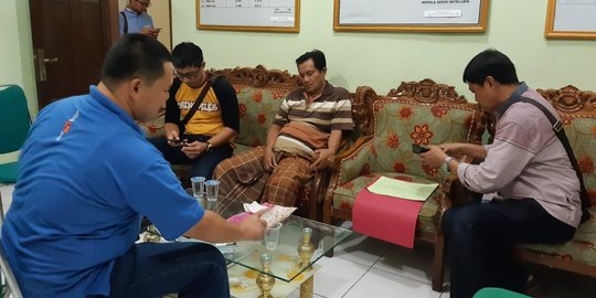 Selama Kabur ke Tuban, Terpidana Korupsi Asal Lampung Berjualan Mainan Anak