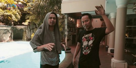 Menengok Spot Favorit Denny Cagur di Rumah Mewahnya bak Istana