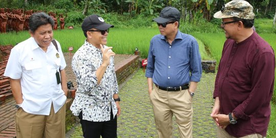Ke Banyuwangi, Menteri ESDM Kunjungi Taman Terakota hingga Nikmati Kopi Osing