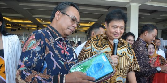 Menperin: Bansos PKH Jadi Strategi Kembangkan Ekonomi Digital