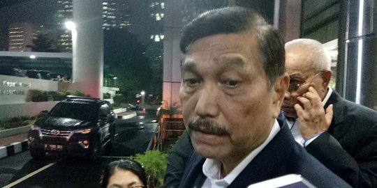 Menko Luhut: Inflasi Era Presiden Jokowi Jadi Capaian Terbaik