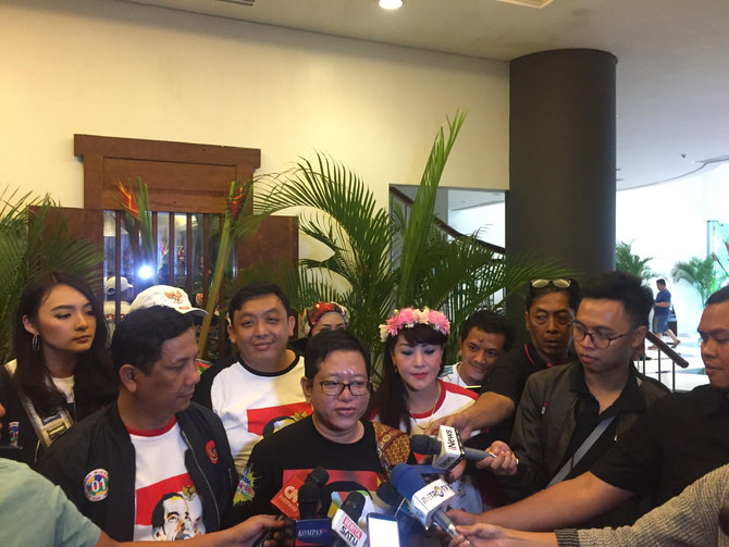 jokowi center luncurkan mesin pencari sumber hoaks