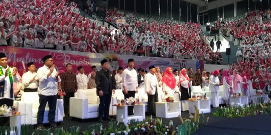 Erick Thohir dan Wiranto Hadiri Deklarasi Arus Baru Muslimah Dukung Jokowi-Ma'ruf