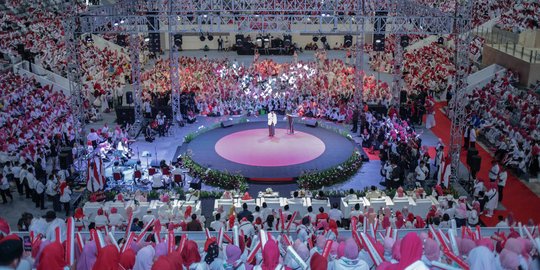Ribuan Muslimah Deklarasi Dukung Jokowi-Ma'ruf