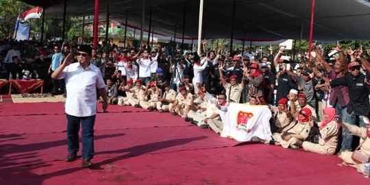 Di Lamongan, Prabowo Janji Persembahkan Sisa Hidup Untuk Rakyat Indonesia